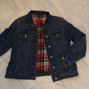 Parasuco blue denim jean jacket. Lined with red plaid flannel. Button up. EUC